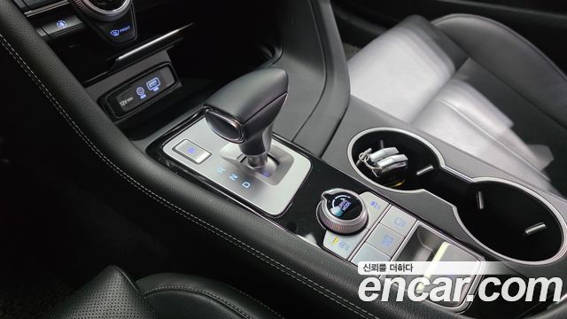 Genesis G70 2.0T Advanced 2019 — фото 9