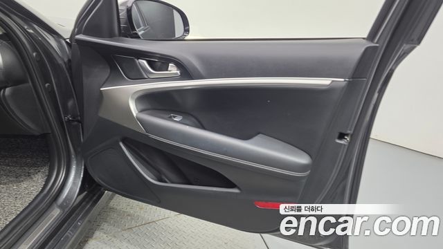 Genesis G70 2.0T Advanced 2019 — фото 24
