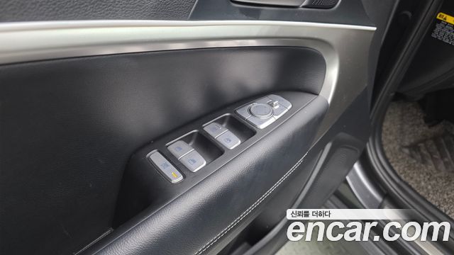 Genesis G70 2.0T Advanced 2019 — фото 28