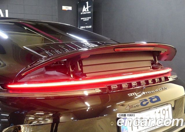 Porsche 911 (992) Carrera 4 GTS 2026 — фото 24