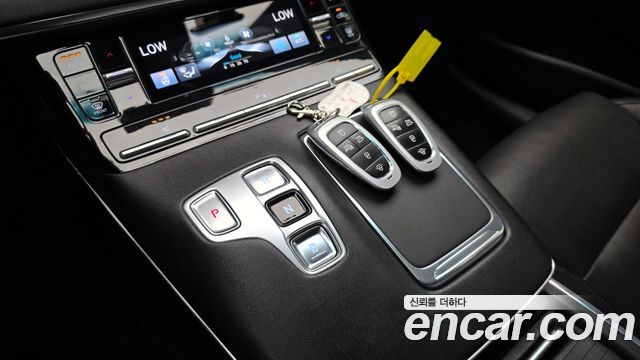 Hyundai Grandeur (IG) 2.5 Premium 2023 — фото 9