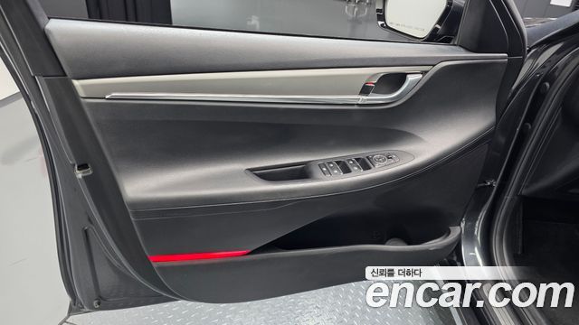 Hyundai Grandeur (IG) 2.5 Premium 2023 — фото 30