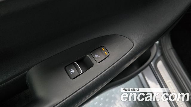Hyundai Grandeur (IG) 2.5 Premium 2023 — фото 35