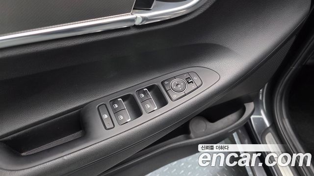 Hyundai Grandeur (IG) 2.5 Premium 2023 — фото 38