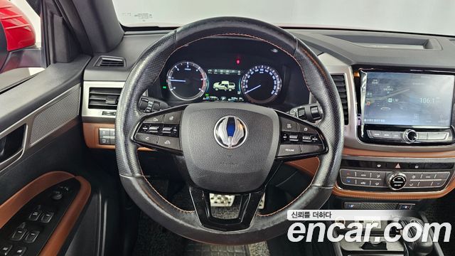 KG Mobility (SsangYong) Rexton Sports Khan Diesel 2.2 4WD Professional S (5-Link) 2019 — фото 13