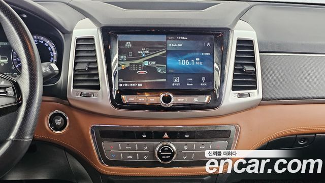 KG Mobility (SsangYong) Rexton Sports Khan Diesel 2.2 4WD Professional S (5-Link) 2019 — фото 18