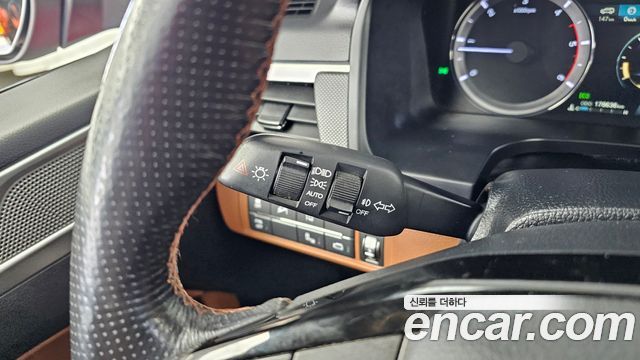 KG Mobility (SsangYong) Rexton Sports Khan Diesel 2.2 4WD Professional S (5-Link) 2019 — фото 33
