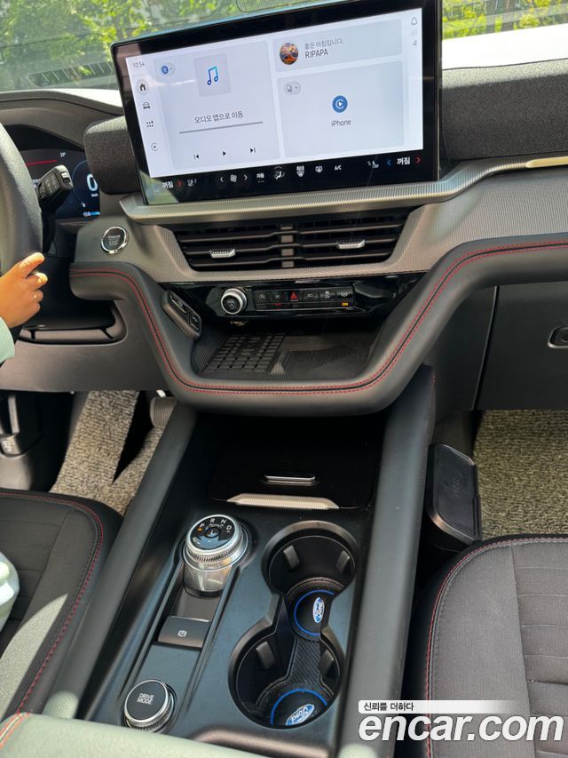 Ford Explorer (VI) 2.3 ST-Line 4WD 2025 — фото 3