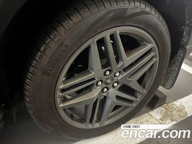 Ford Explorer (VI) 2.3 ST-Line 4WD 2025 — фото 17