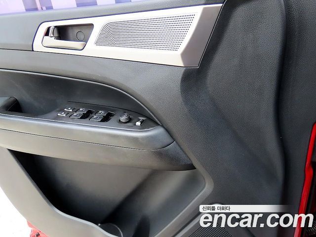 KG Mobility (SsangYong) Rexton Sports Khan Diesel 2.2 4WD Professional X (5-Link) 2019 — фото 15