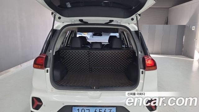 Kia Niro Plus Light (Taxi Trim) 2023 — фото 3