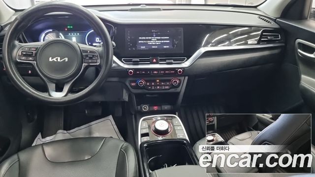 Kia Niro Plus Light (Taxi Trim) 2023 — фото 18