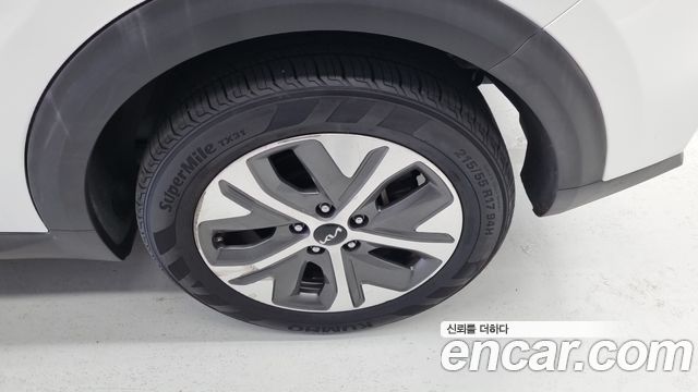 Kia Niro Plus Light (Taxi Trim) 2023 — фото 21