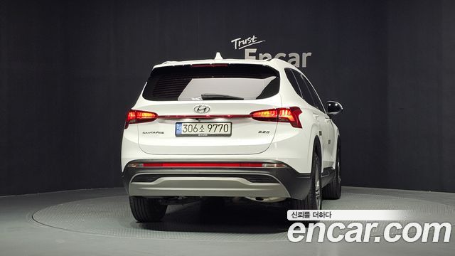 Hyundai Santa Fe Diesel 2.2 2WD Premium 2021 — фото 4