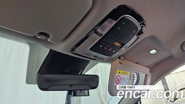 Hyundai Santa Fe Diesel 2.2 2WD Premium 2021 — фото 19