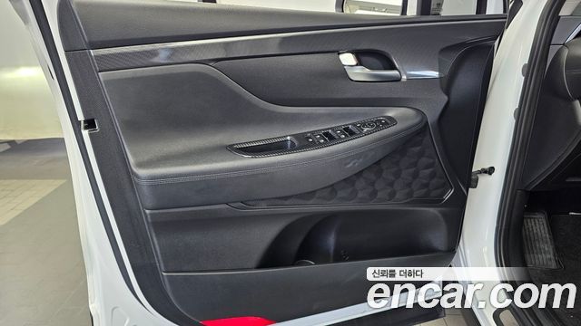 Hyundai Santa Fe Diesel 2.2 2WD Premium 2021 — фото 24