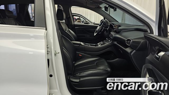 Hyundai Santa Fe Diesel 2.2 2WD Premium 2021 — фото 26