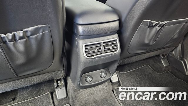 Hyundai Santa Fe Diesel 2.2 2WD Premium 2021 — фото 31
