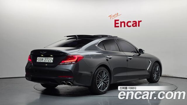 Genesis G70 2.0T Supreme 2018 — фото 2