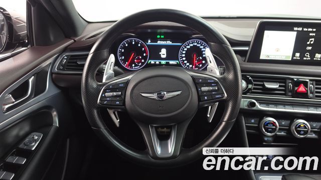 Genesis G70 2.0T Supreme 2018 — фото 12