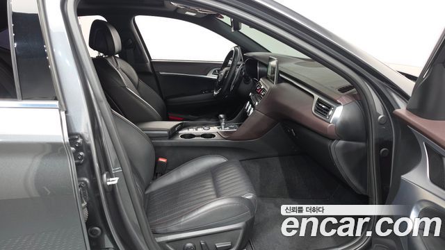 Genesis G70 2.0T Supreme 2018 — фото 26
