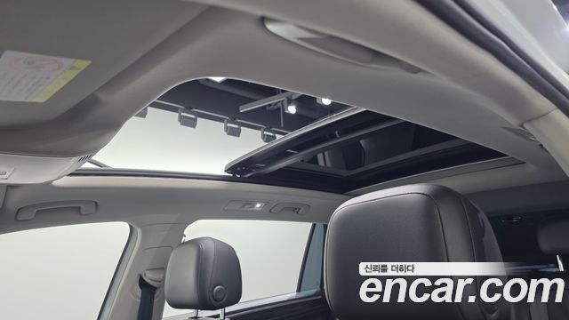 Volkswagen Tiguan Allspace 2.0 TDI Prestige 2018 — фото 17