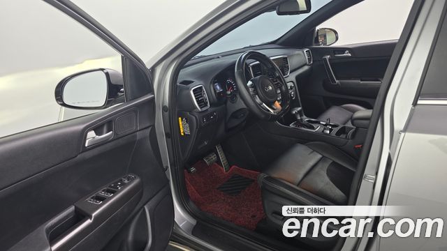 Kia Sportage The Bold Diesel 2.0 2WD Prestige 2019 — фото 10