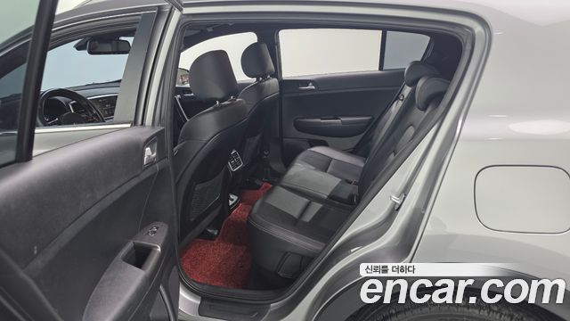Kia Sportage The Bold Diesel 2.0 2WD Prestige 2019 — фото 19