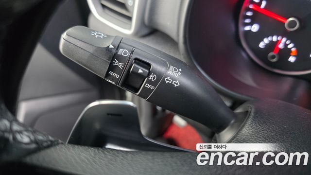 Kia Sportage The Bold Diesel 2.0 2WD Prestige 2019 — фото 30
