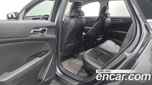 Kia Sportage (V) Gasoline 1.6 Turbo 2WD Signature 2022 — фото 12