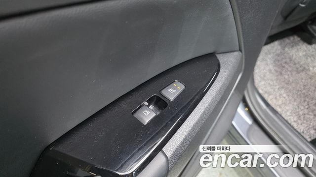 Kia Sportage (V) Gasoline 1.6 Turbo 2WD Signature 2022 — фото 30
