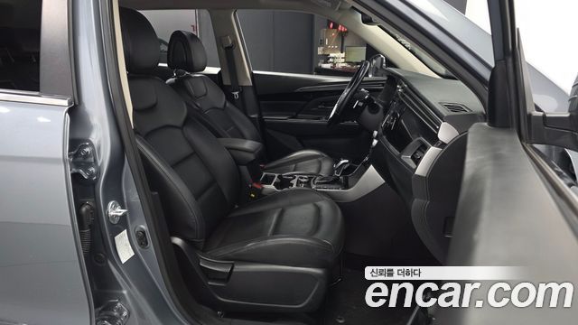 KG Mobility (SsangYong) Beautiful Korando Diesel 1.6 2WD C5 Plus 2020 — фото 11