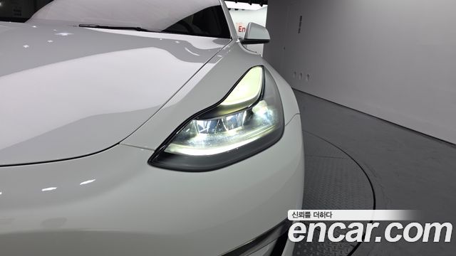 Tesla Model 3 Long Range AWD 2022 — фото 22
