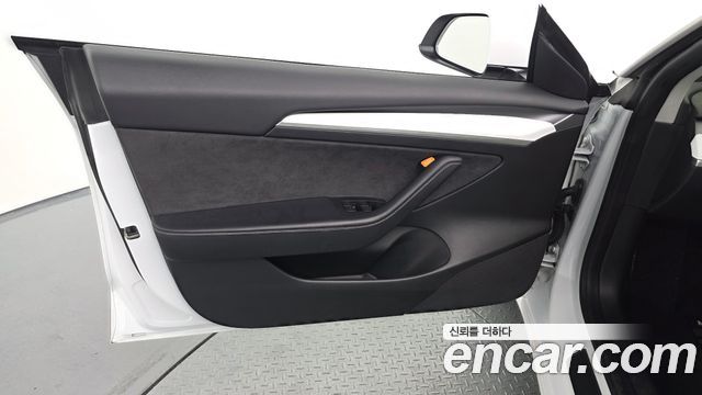 Tesla Model 3 Long Range AWD 2022 — фото 24