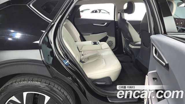 Kia EV6 Long Range Air 2022 — фото 11