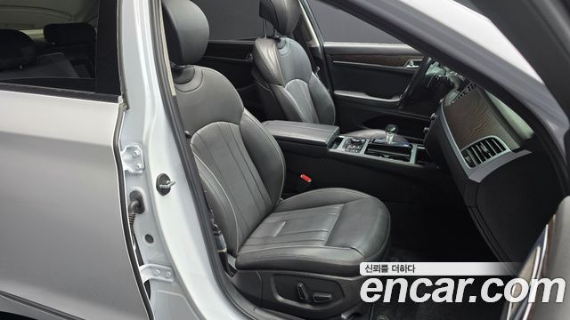 Genesis G80 3.3 GDI Premium Luxury 2018 — фото 12