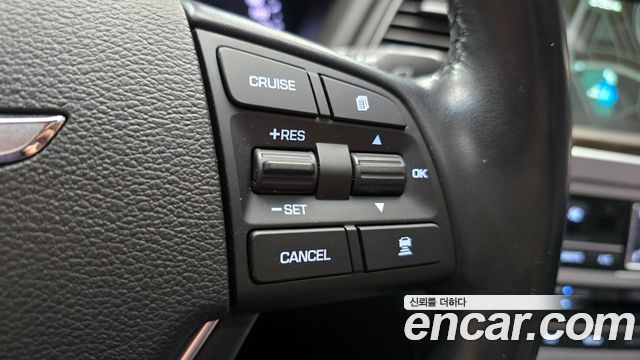 Genesis G80 3.3 GDI Premium Luxury 2018 — фото 17
