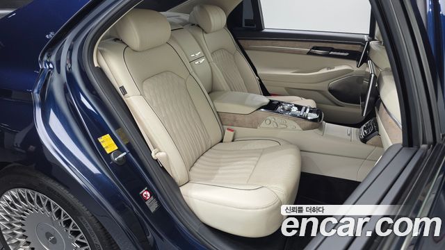 Genesis G90 5.0 AWD Prestige 2019 — фото 12