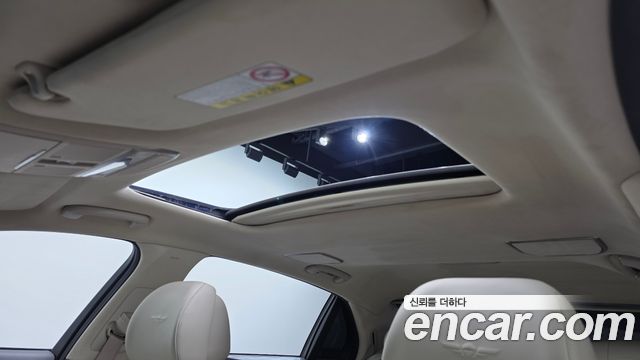 Genesis G90 5.0 AWD Prestige 2019 — фото 17