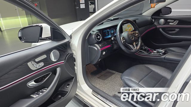 Mercedes-Benz E-Class (W213) E300 4MATIC Avnatgarde 2019 — фото 10