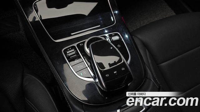 Mercedes-Benz E-Class (W213) E300 4MATIC Avnatgarde 2019 — фото 19