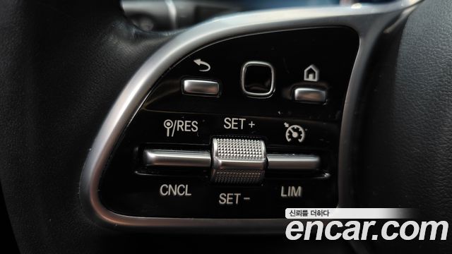 Mercedes-Benz E-Class (W213) E300 4MATIC Avnatgarde 2019 — фото 20