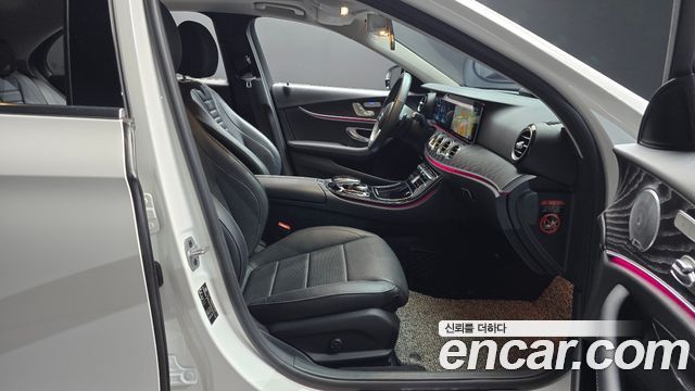 Mercedes-Benz E-Class (W213) E300 4MATIC Avnatgarde 2019 — фото 26