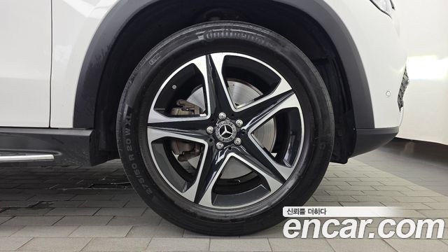 Mercedes-Benz GLE-Class (W167) GLE350e 4MATIC 2021 — фото 21