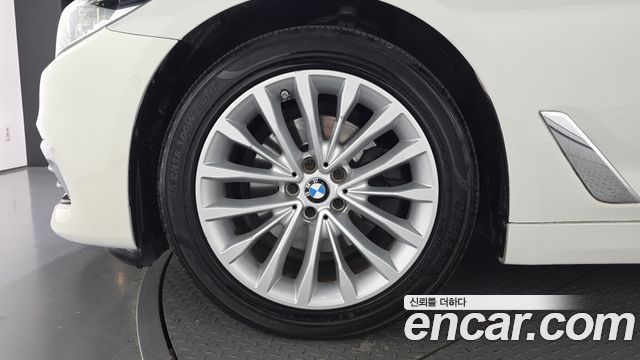 BMW 5 Series (G30) 520d Luxury Plus 2020 — фото 5