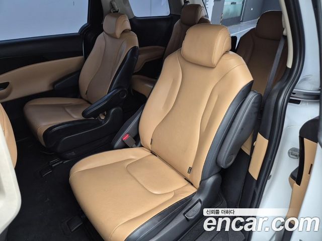 Kia Carnival (IV) Diesel 9-Seater Prestige 2021 — фото 16
