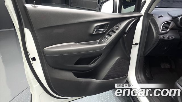 Chevrolet Trax 1.6 Diesel LT 2019 — фото 24