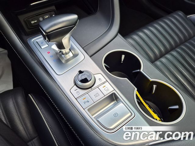 Genesis G70 2.2D AWD Supreme 2018 — фото 17
