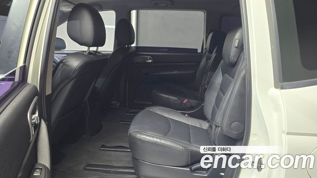 KG Mobility (SsangYong) Korando Turismo 4WD TX 9-seater 2019 — фото 12