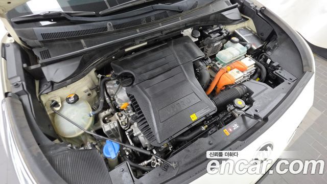 Kia Niro 1.6 HEV Noblesse Special 2020 — фото 6